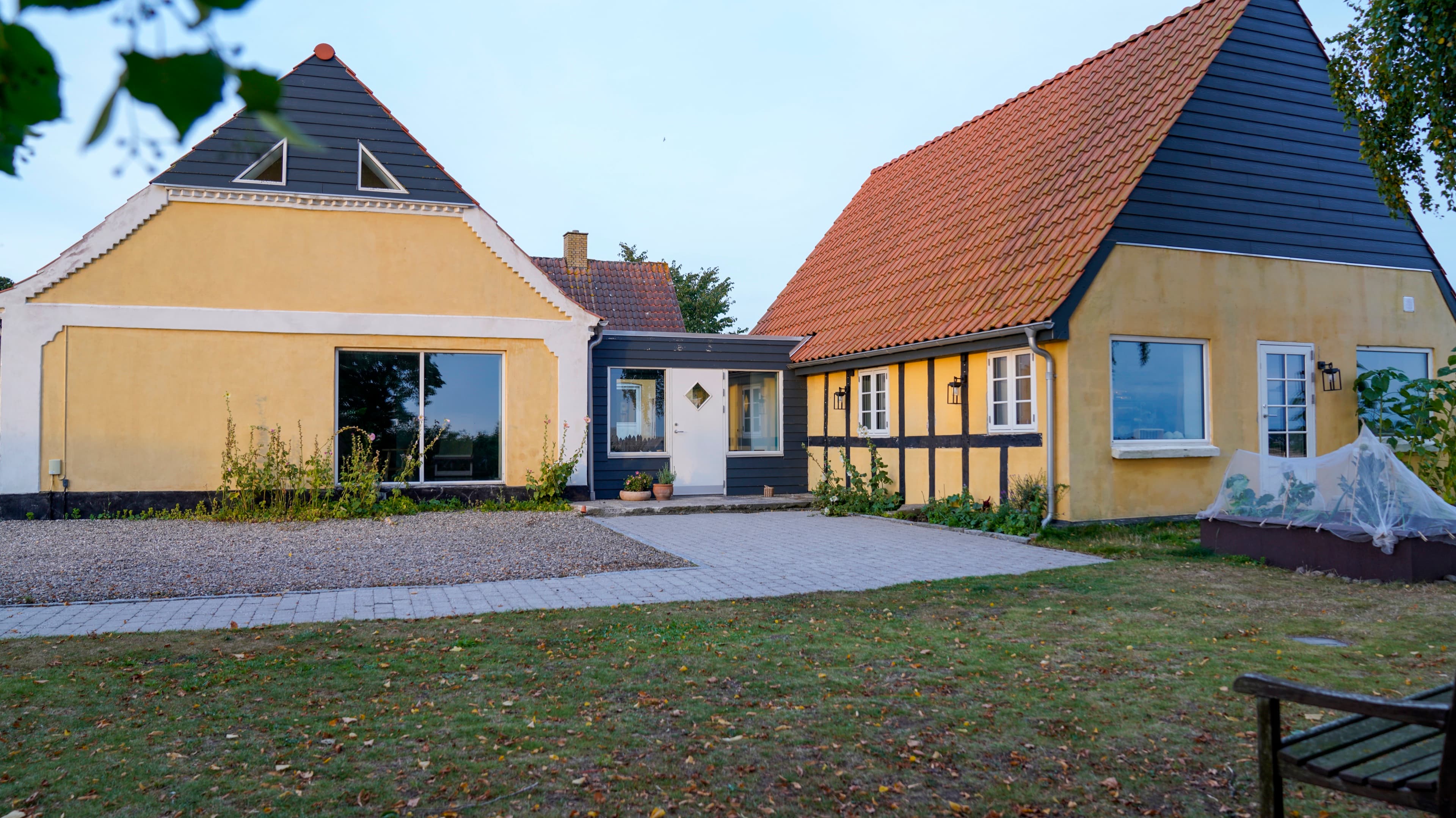 The house in the evening light
